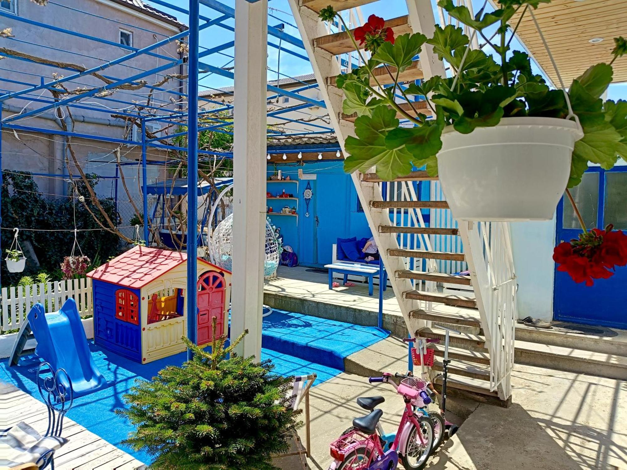 Casa Babica Guesthouse Костинешти Экстерьер фото